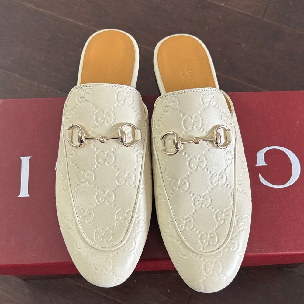 Gucci Cream Embossed Leather Princeton’s Horsebit Mules
